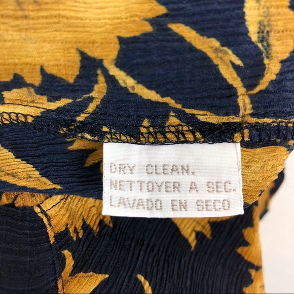 Jones New York • Blue & Yellow Floral Ruched Top - Picture 8 of 8